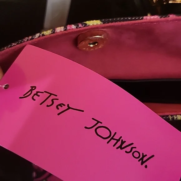 BETSEY JOHNSON FLORAL CANVAS TOTE - Picture 8 of 16